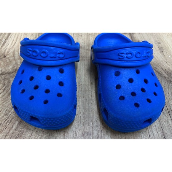 Crocs Kids Classic Clogs Blue Sz C 5 Slip-On Waterproof Shoes Slip On - Picture 5 of 15